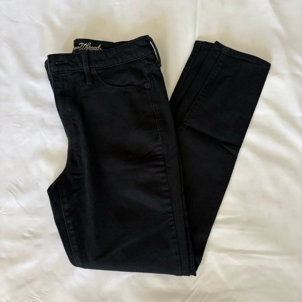 Universal Thread High Rise Skinny Jeans | size 6 | never worn NWOT - Picture 1 of 5